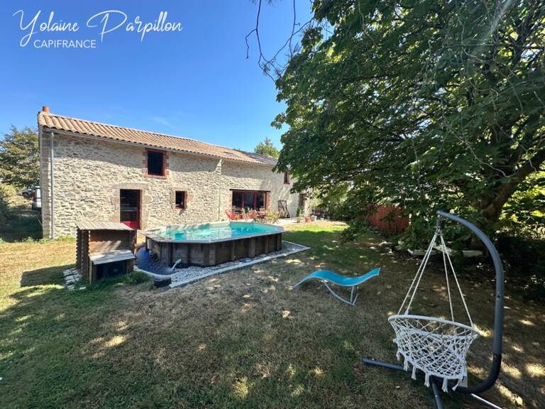 Longère avec 4 chambres et piscine - LES BROUZILS (85) — photo 1
