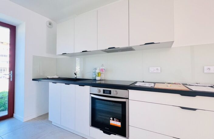 Dpt Finistère (29), à vendre QUIMPER maison / appartement  de 94 m² habitable - Terrasse - Parking — photo 2