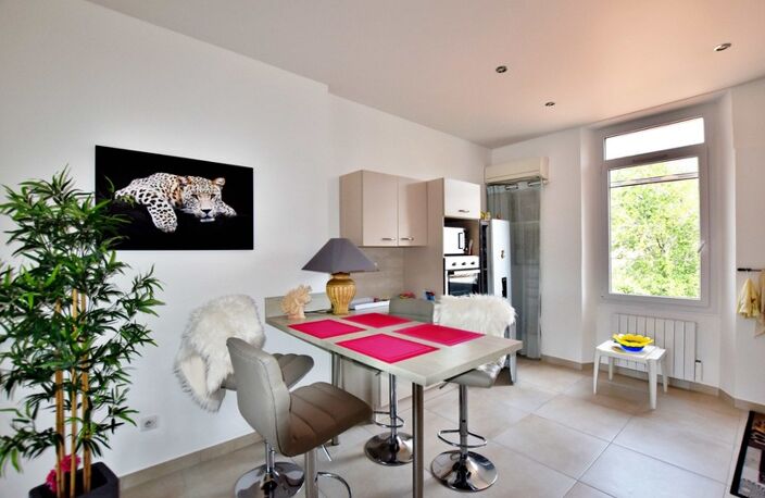 Maison à vendre 6 pièces LE LAVANDOU-SAINT CLAIR (83) — photo 2