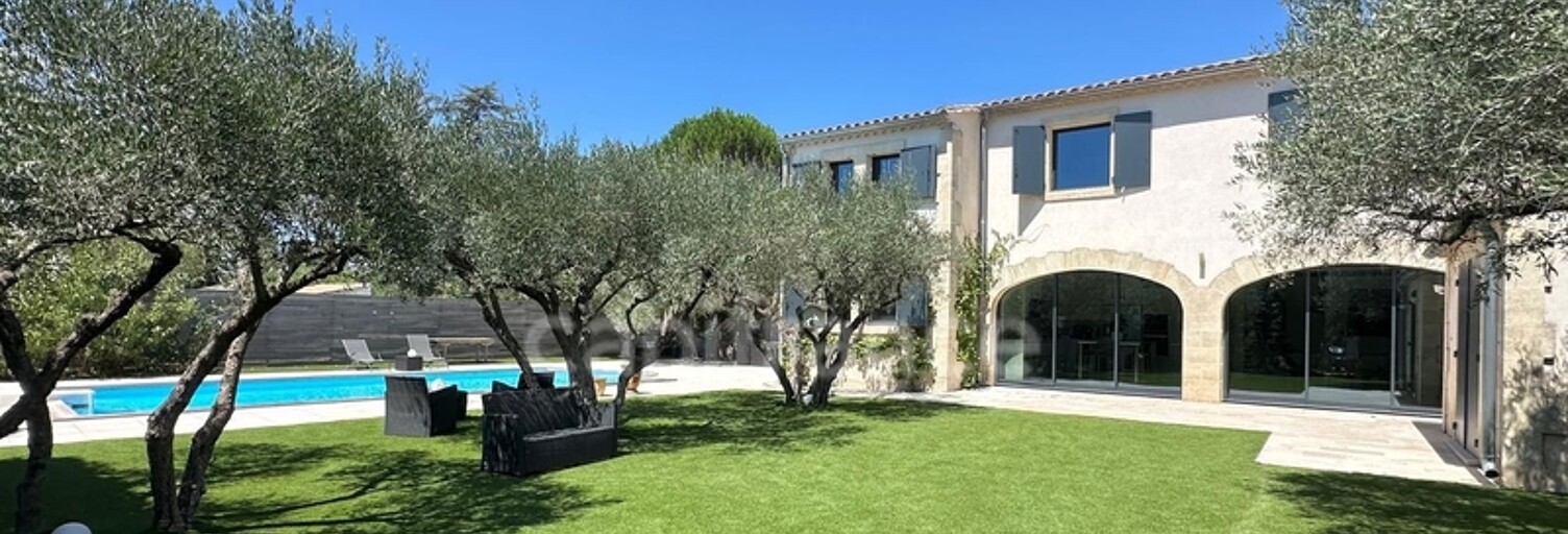 Maison 8 Pièces 280 m² à vendre à Saint-Maximin (30700)