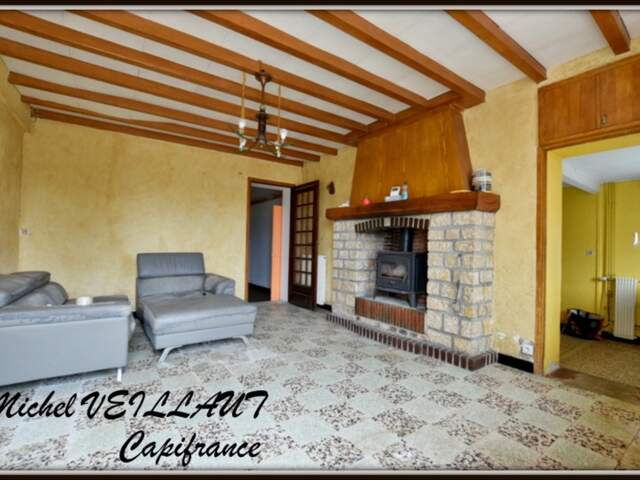 Maison à vendre 3 pièces GANNAY SUR LOIRE (03), deux chambres, terrain 1,43 ha — photo du bien