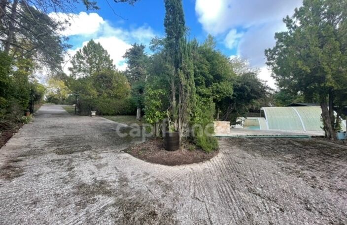 Maison de 144m2 - 3 chambres - véranda - piscine - jardin clos - garage à TOMBEBOEUF (47) — photo 3