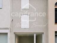Local commercial 23 m² – Centre-ville Villeneuve-sur-Lot – Vitrine – 485 € HT/mois — photo 3