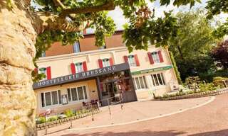 Immeuble  1056 m² à louer à Tournus (71700)