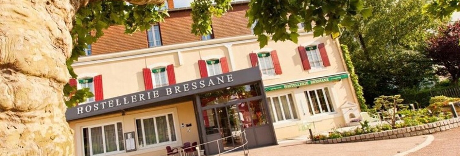 Immeuble  1056 m² à louer à Tournus (71700)