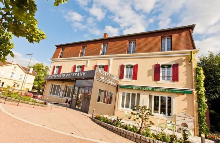 A 7 kms de l'accès autoroute -  HÔTEL-RESTAURANT EMBLÉMATIQUE À LOUER – EMPLACEMENT N°1 À CUISERY (71) — photo 2