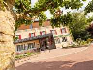 A 7 kms de l'accès autoroute -  HÔTEL-RESTAURANT EMBLÉMATIQUE À LOUER – EMPLACEMENT N°1 À CUISERY (71) — photo 4
