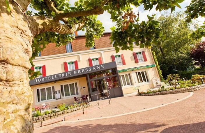 A 7 kms de l'accès autoroute -  HÔTEL-RESTAURANT EMBLÉMATIQUE À LOUER – EMPLACEMENT N°1 À CUISERY (71) — photo 4