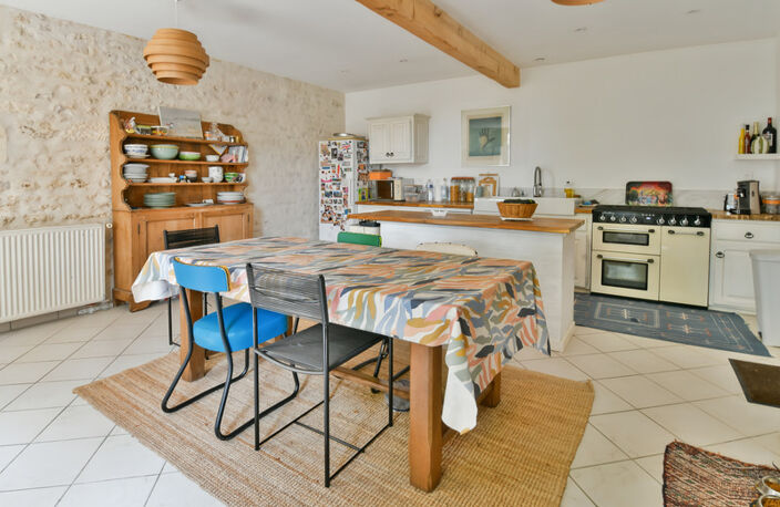 Maison à vendre 6 pièces Proche SAINT JEAN D'ANGELY (17) — photo 5