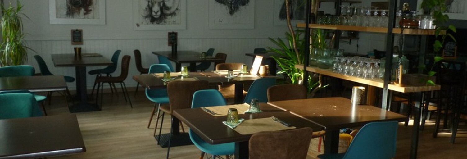 Commerce  283 m² à vendre à Benon (17170)