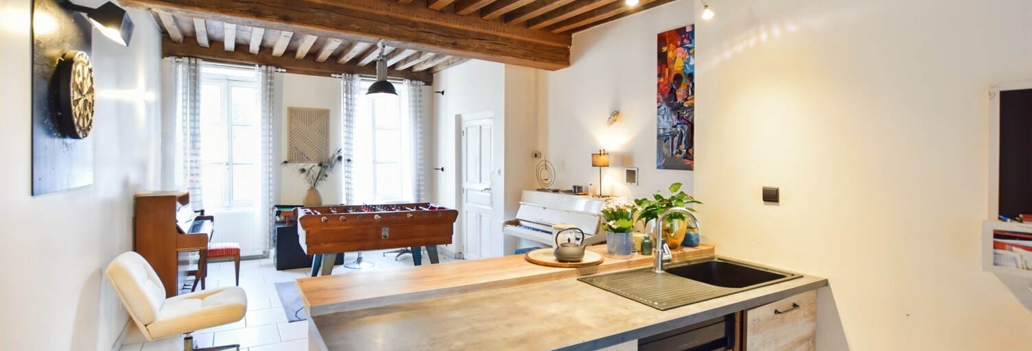 Maison 7 Pièces 207 m² à vendre à Couches (71490)