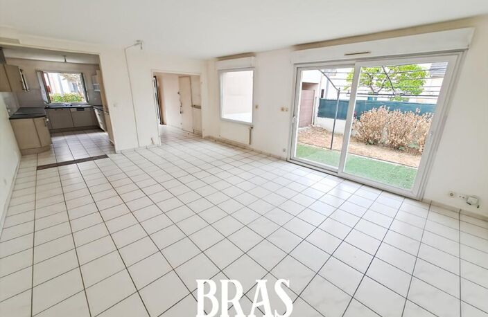 Secteur Beauséjour, Maison de 101 m² avec garage — photo 3