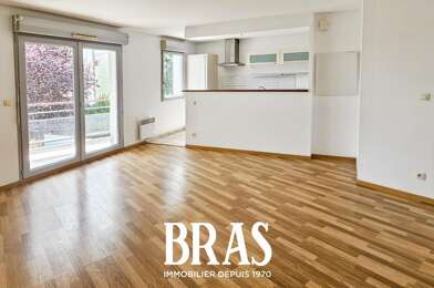 Appartement 3 pièces 217300 €