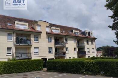 Appartement 3 pièces 806 €