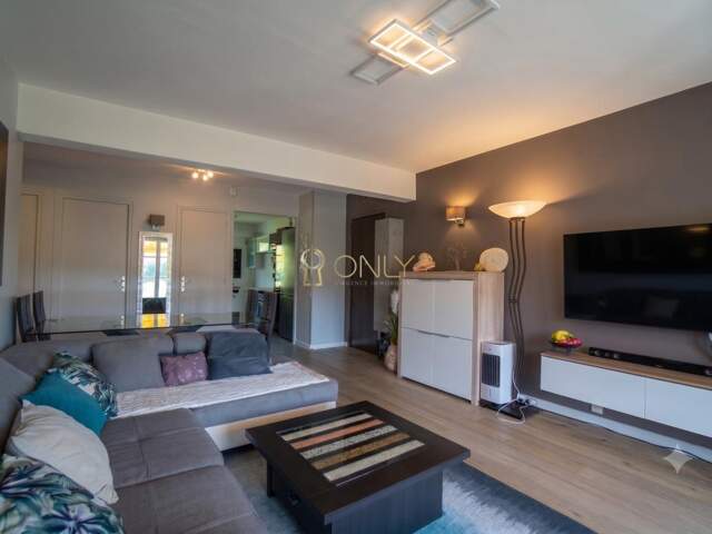 Fontaines Saint-Martin Appartement 2 Chambres Balcon — photo du bien