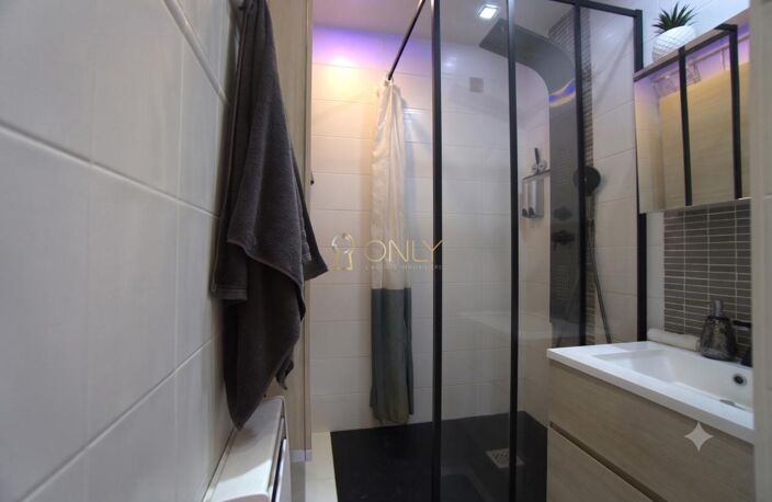 Fontaines Saint-Martin Appartement 2 Chambres Balcon — photo 4