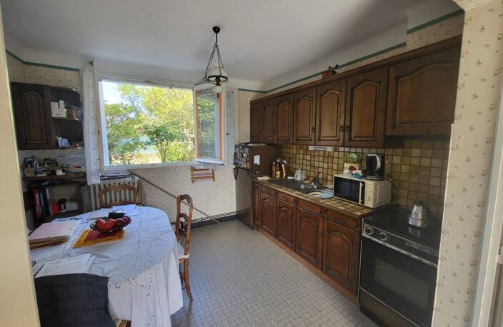Maison familiale avec fort potentiel – 130 m² habitables (148 m² au sol) – Saint-Herblain Bourg — photo 4
