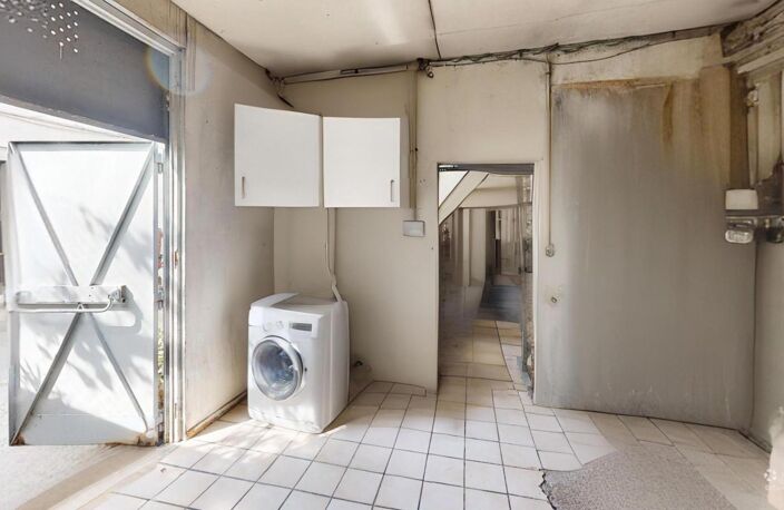 Fonds de commerce avec appartement – Thorigny-sur-Marne (77) — photo 2