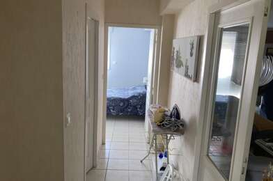 Appartement 4 pièces 870 €