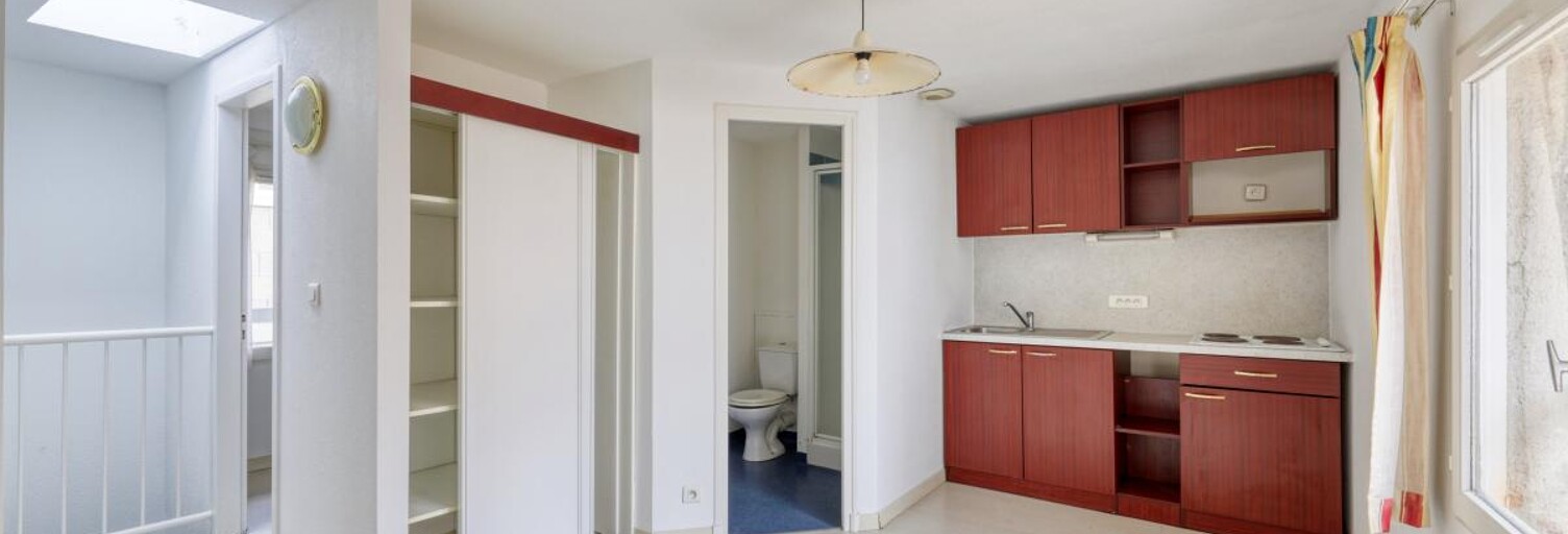 Immeuble  63 m² à vendre à Les Sables-d'Olonne (85100)