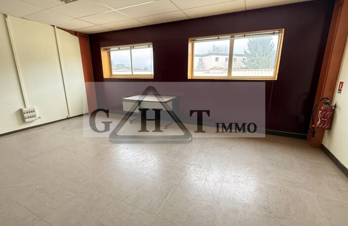 240 M² À VENDRE – MAREUIL-LÈS-MEAUX (77100) — photo 5