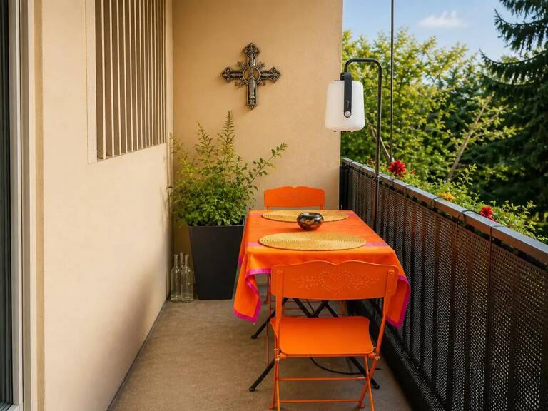 Appartement de 88,67 m² avec balcons, cave et parking - Metz — photo 1