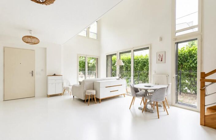Appartement 3 pièces de 85 m² situé à Stains — photo 2
