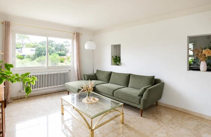 Maison de 6 pièces de 134 m² à Nîmes, Justices Vieilles — photo 3