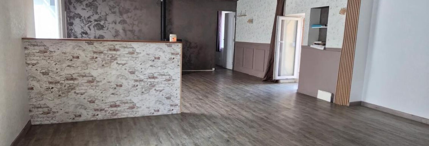Maison 6 Pièces 200 m² à vendre à Courcelles-la-Forêt (72270)