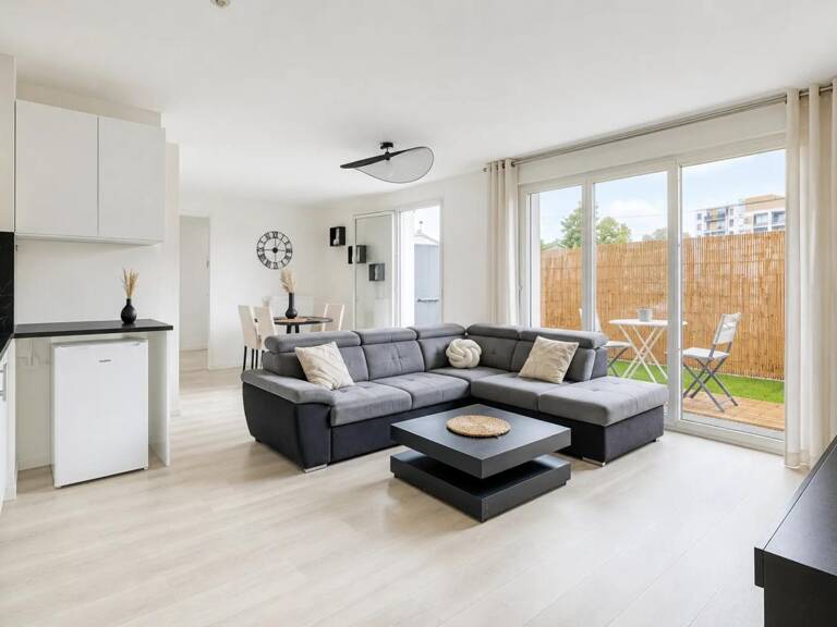 Appartement 4 pièces de 77 m² à Bezons — photo 1