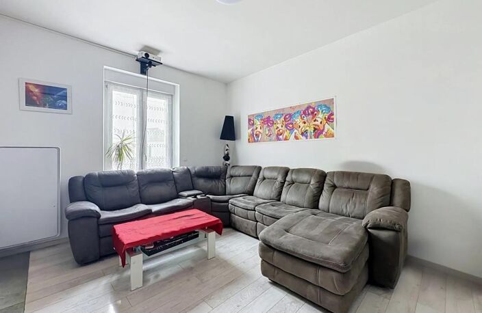 Maison de 8 pièces de 179 m² à Gisors — photo 2