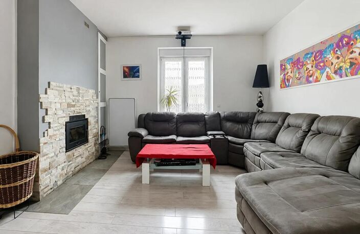 Maison de 8 pièces de 179 m² à Gisors — photo 3