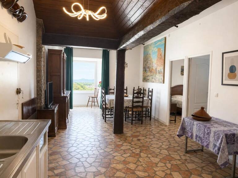 Ensemble immobilier de 400 m² - 5 appartements – Dordives — photo 1