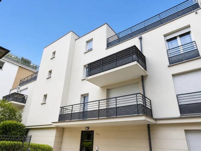 T2 (2015) 48m² Terrasse & Parking – Bois-Perrier Métro 11/ RER E — photo 1