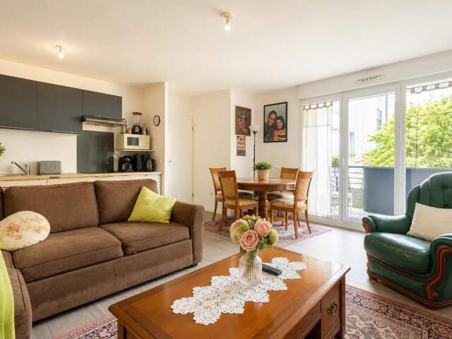 T2 (2015) 48m² Terrasse & Parking – Bois-Perrier Métro 11/ RER E — photo du bien