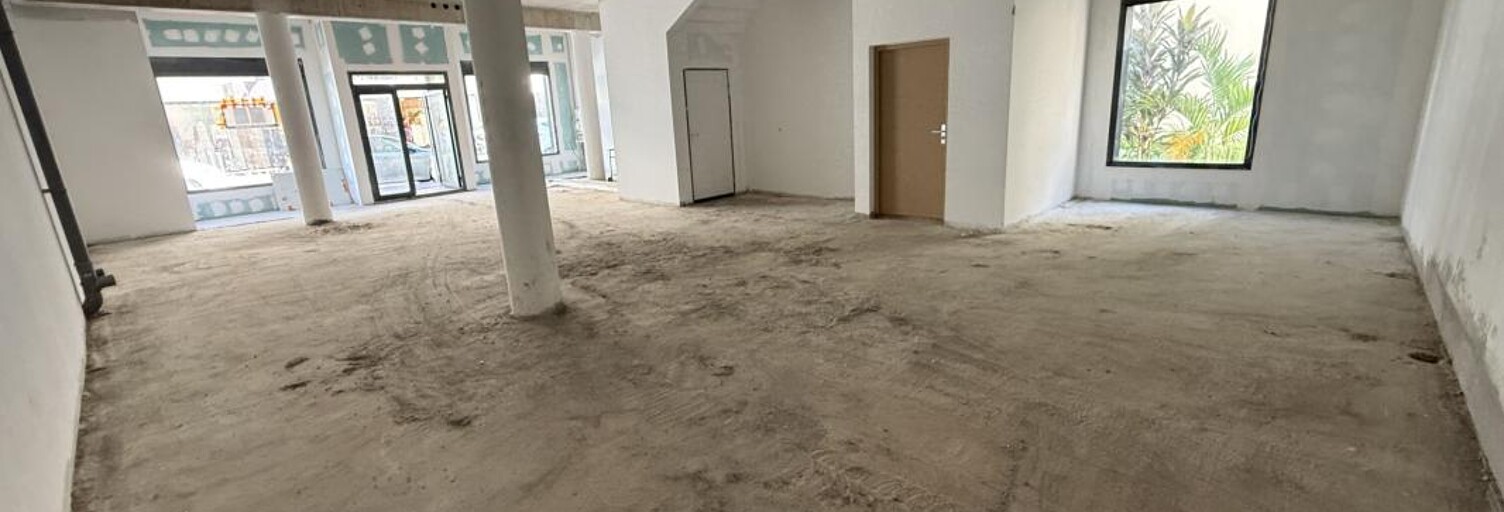 Commerce  134 m² à louer à Saint-Denis (97400)
