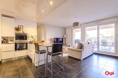 Appartement 3 pièces 306000 €