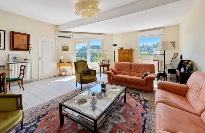 Appartement À Vendre — photo 2