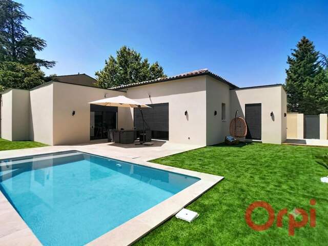 Saint Saturnin les avignon maison neuve de plain pied 4 chambres avec piscine — photo du bien