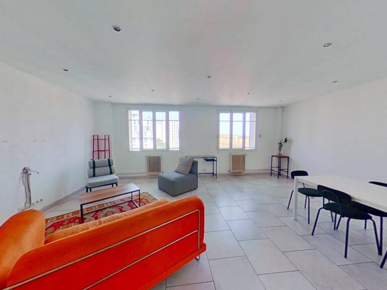 LYON 7e – FACE AU PARC BLANDAN – 73,80 m² – TRAVERSANT EST/OUEST – 5e ÉTAGE – DPE C — photo 1