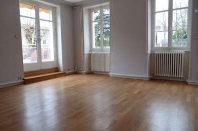 Maison 4 pièces 907 €