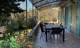 Maison 6 Pièces 163 m² à louer à Nîmes (30000)