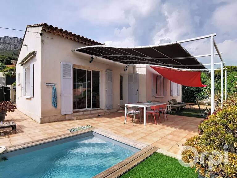 Maison 4 pièces avec piscine et vue mer – Toulon Les 4 chemins — photo 1