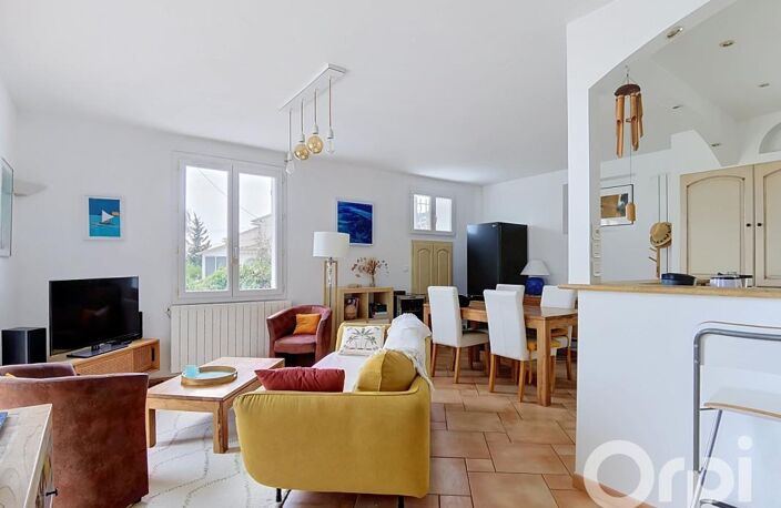 Maison 4 pièces avec piscine et vue mer – Toulon Les 4 chemins — photo 4