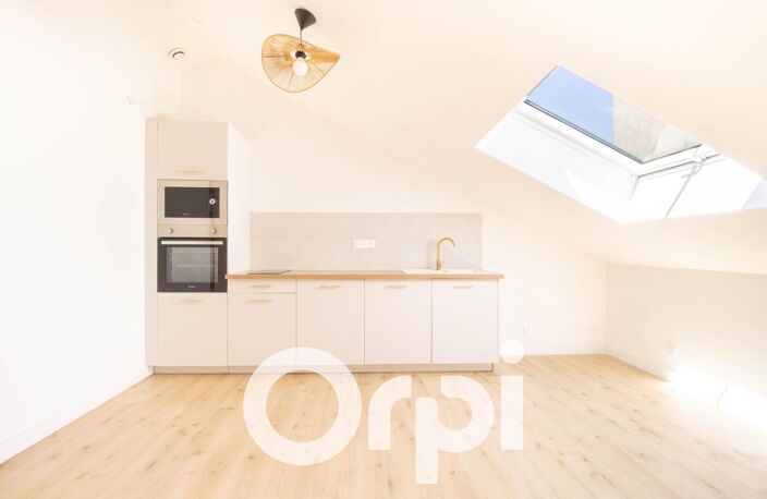 Appartement À Vendre — photo 2