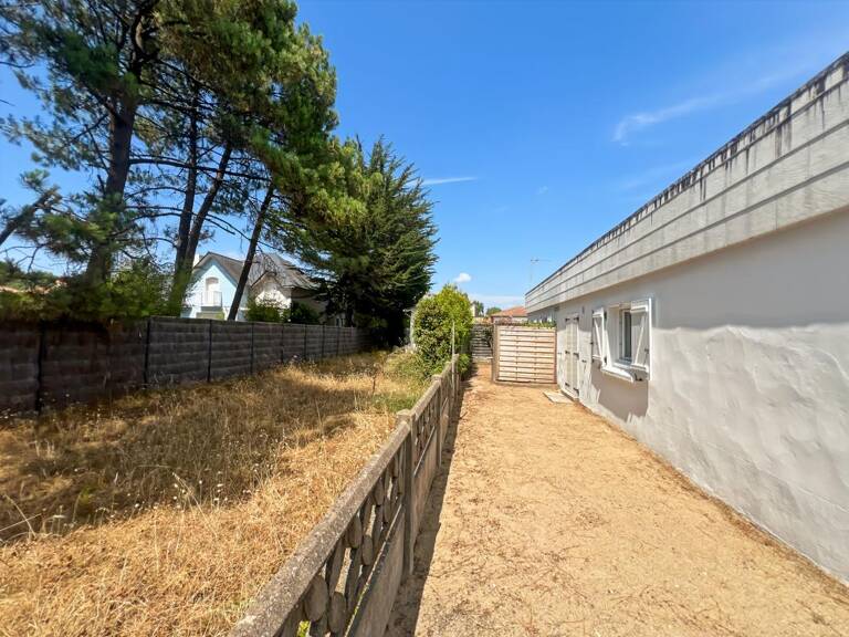 Maison À Vendre — photo 1