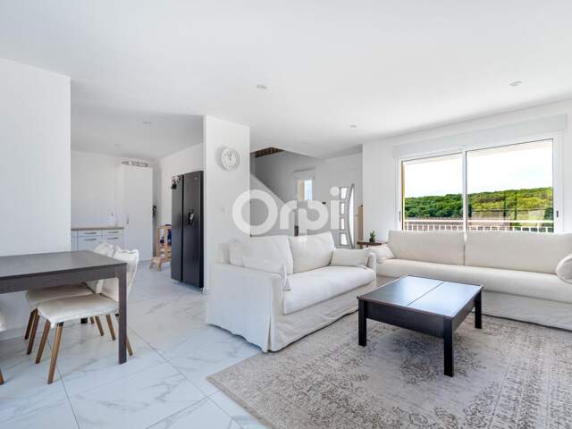 Maison À Vendre — photo du bien