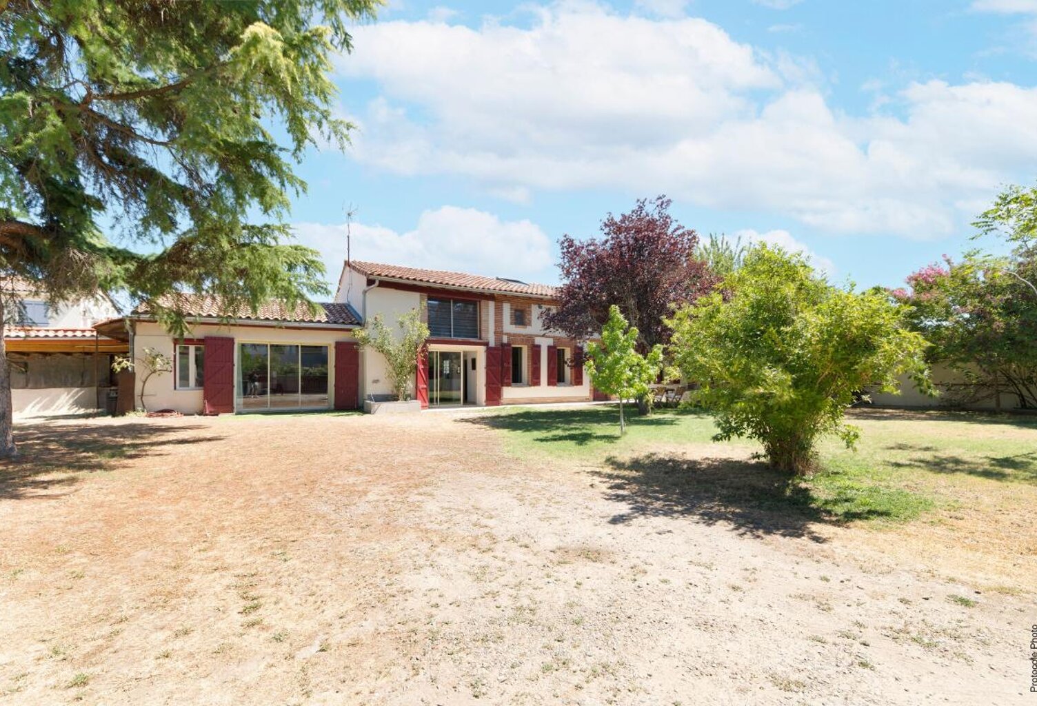 TOULOUSE - ELEGANTE FERME TOULOUSAINE RENOVEE -10 PIECES - 311 M² - TERRAIN 1000 M² — photo 1