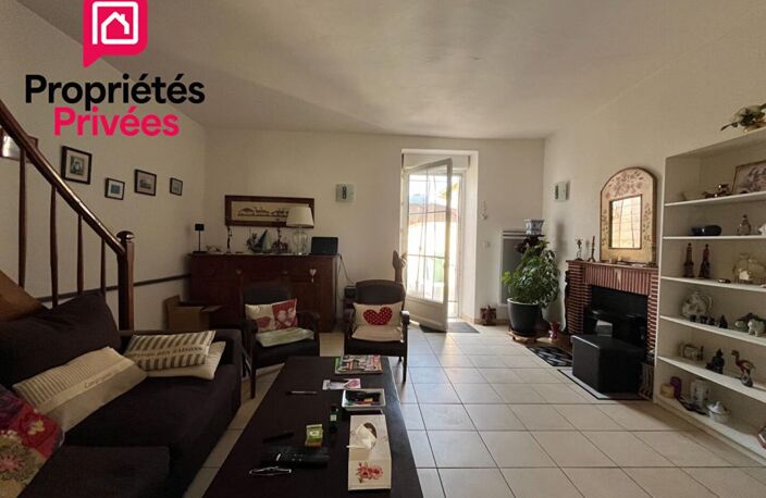 Maison de ville - Mortagne Sur Gironde -  91 m2 - commerces à pied - PRIX 148 990 HAI — photo 4