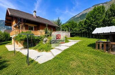 Maison Ugine 8 pièces 195 m2 — photo du bien